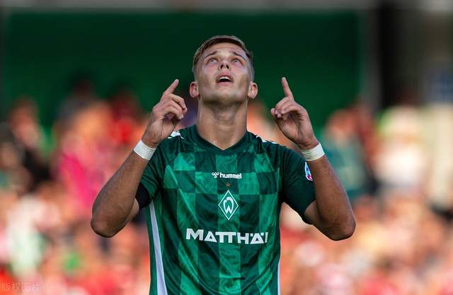 云达不莱梅客场败北，难受一场